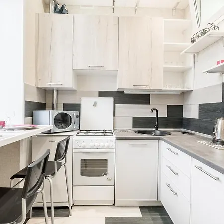 Apartment Апартаменты В Самом Центре Минска Около Дворца Республики И Цирка Возле Парка Имени Горького *
