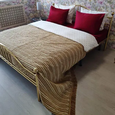 Apartment Апартаменты В Самом Центре Минска Около Дворца Республики И Цирка Возле Парка Имени Горького Minsk
